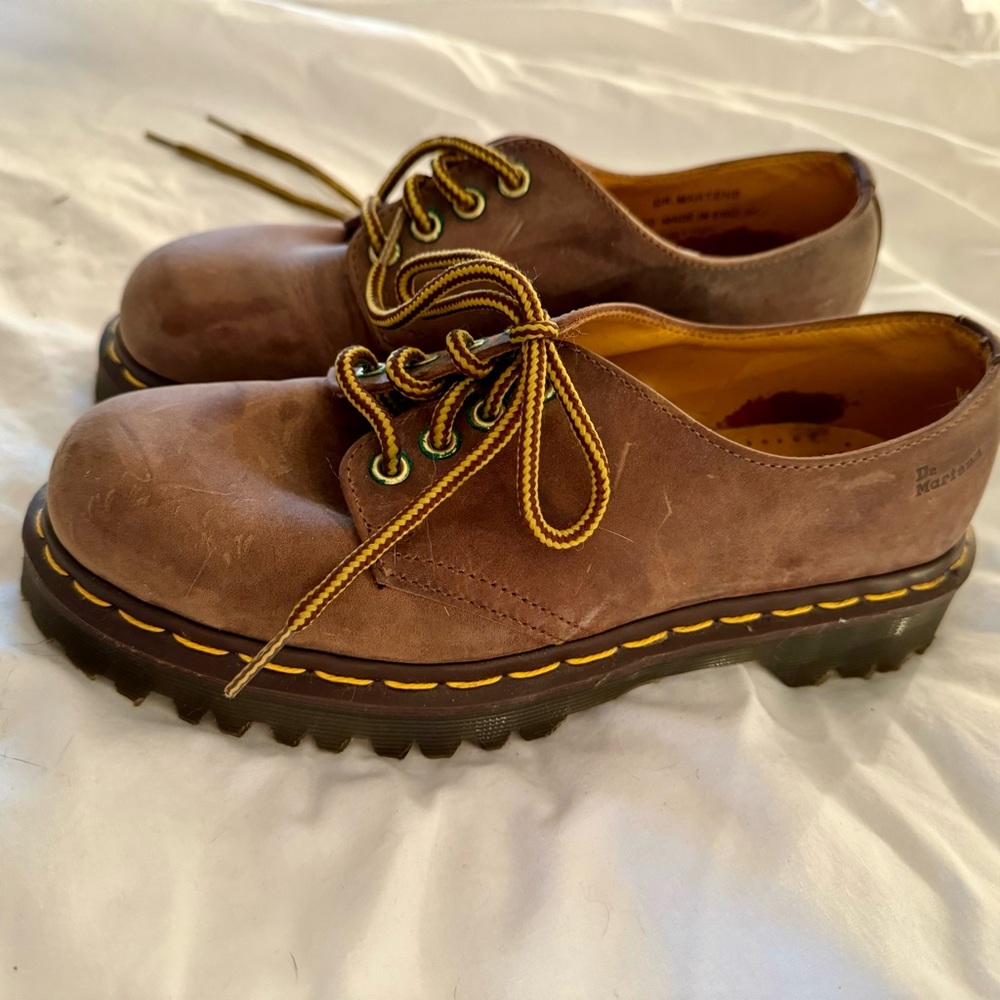 Doc Martins - brown - size 9